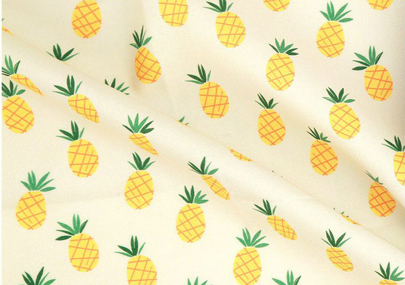 韓国製 果物柄 洋梨柄 北欧風の洋梨 生地 コットン100％シーチング Pineapple 5枚目の画像