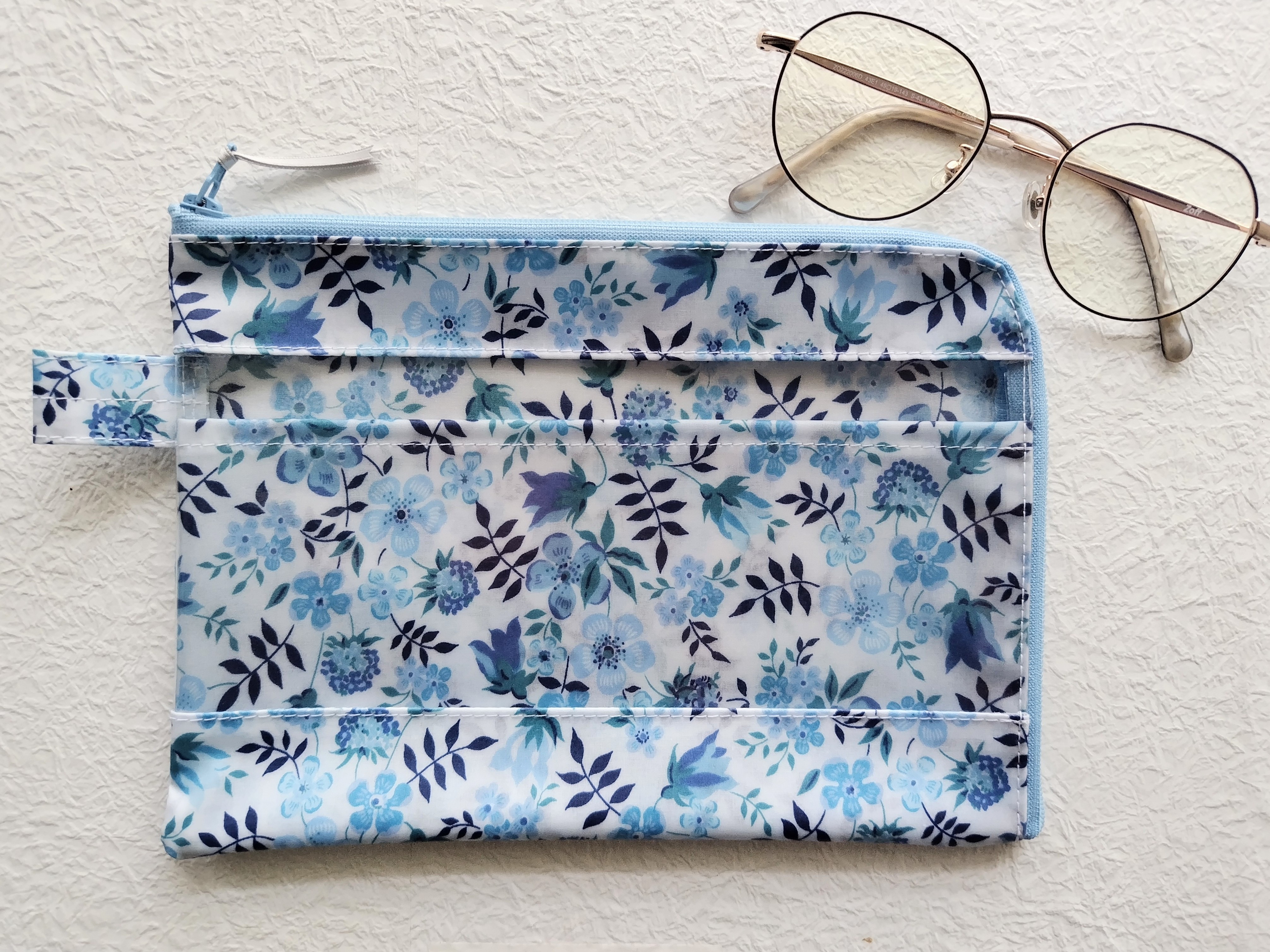 オーダー品　リバティ×半クリア ラミネートポーチ