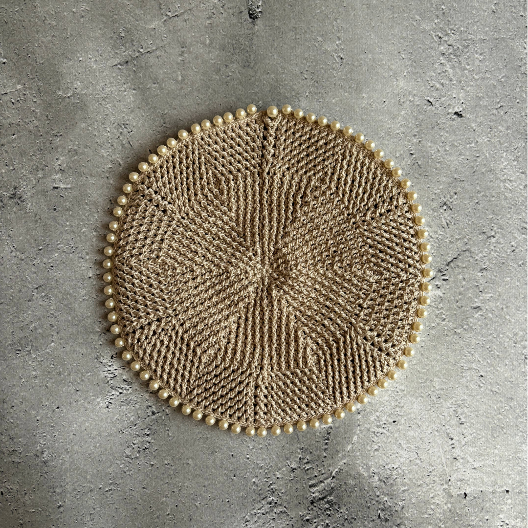 CARVING-002                                          手編みのポーチ