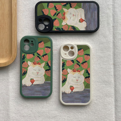 智慧型手機保護殼 兼容所有 iPhone 15/14/13/12/11 等型號 卡通草莓貓咪 全包防震手機套 第3張的照片