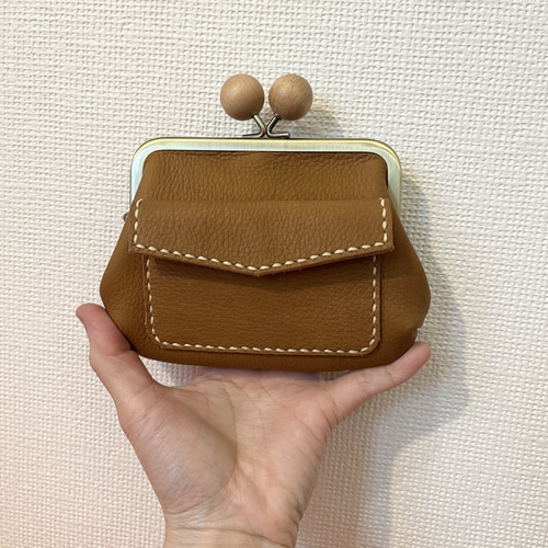 ぱかっと開くとお部屋が3つの親子がまぐち♪外ポッケが付いた木