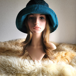 新品限定◇フォックスとミンク編みこみ帽子 ◇ポンポン付き/浅い茶