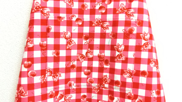☆140cm ラスト１セット☆ チェリー＆リボン（赤）【腰回り選択可】キッズエプロン・巾着袋セット 2枚目の画像