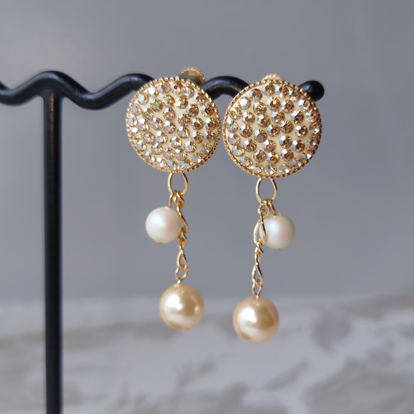 イヤリング ゴールド ラウンド型 スワロフスキー パール ライン  