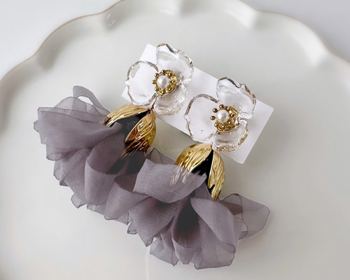 再販2　フリンジ　ピンク　グレー　ピアス　イヤリング　ツイード　リボン　タッセル 再販2 フリンジ ピンク グレー ピアス イヤリング ツイード リボン