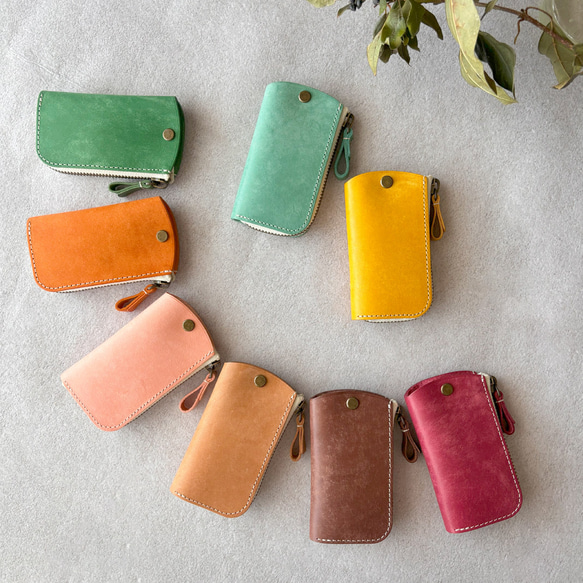 キーケース キーホルダー スマートキー 革 イタリアレザー オイルレザー  浪曼派 ファスナー キーケース 名入れ 刻印 1枚目の画像