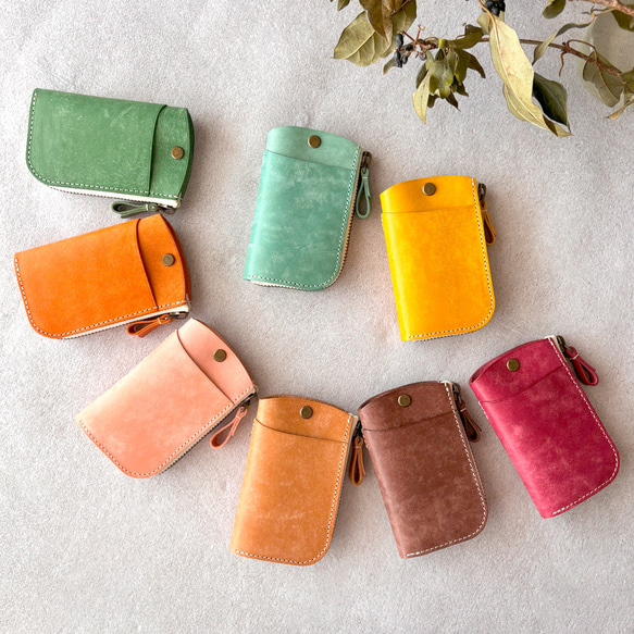 キーケース キーホルダー スマートキー 革 イタリアレザー オイルレザー  浪曼派 カード収納 ファスナー キーケース 1枚目の画像