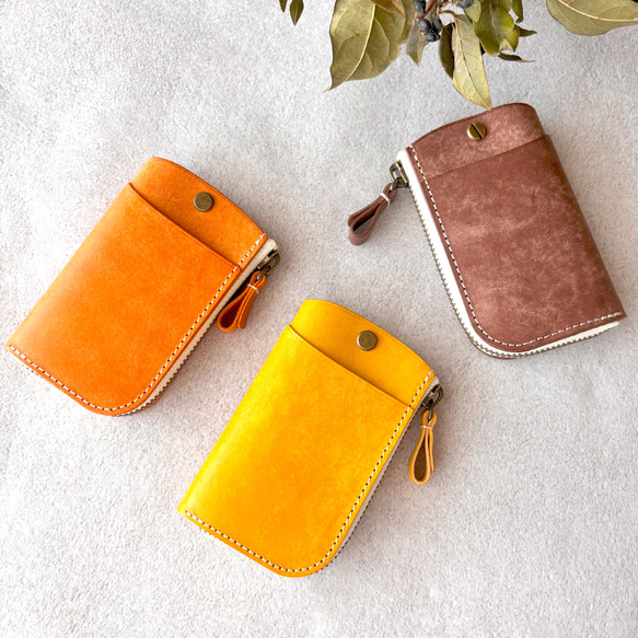 キーケース キーホルダー スマートキー 革 イタリアレザー オイルレザー  浪曼派 カード収納 ファスナー キーケース 2枚目の画像