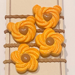 ヘアゴム　デコパーツ　クッキー　お菓子　くま　うさぎ　子供　キッズ 1枚目の画像