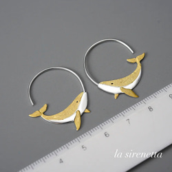 受注製作 クジラ ピアス ＊ lucky whale pierce 5枚目の画像