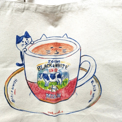 キャンバストートLサイズ　猫香港式ミルクティー 1枚目の画像