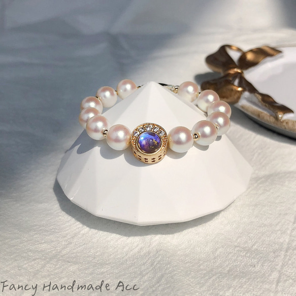 現貨 幻夢藍空手鍊 珍珠手鍊 韓國極光珍珠手鍊 日常款 日常配戴 Dreamy Sky Pearl Bracelet 第2張的照片