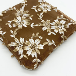 ミニセミシースルーなポーチ　小花ぼかし刺繍糸のハードメッシュ　茶色　小　505 9枚目の画像
