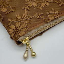 ミニ　セミシースルーなポーチ　小花刺繍糸のハードメッシュ　茶色　小　506 11枚目の画像