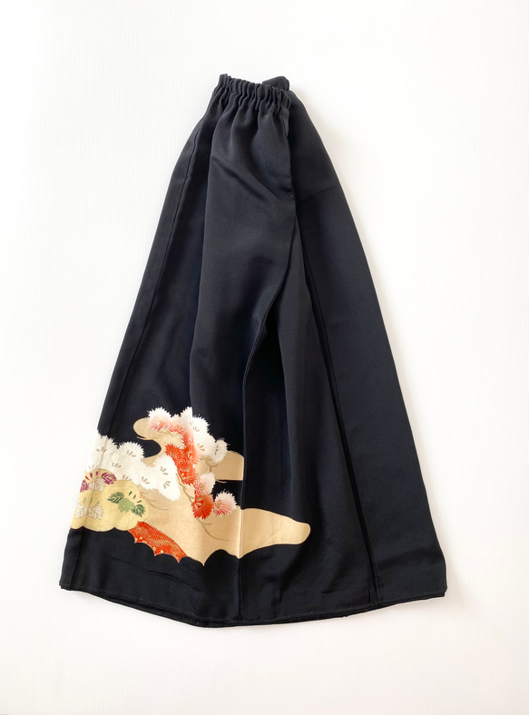 黒留袖着物リメイクウエストゴムロングスカート送料無料フリーサイズ1点物黒留袖着物リメイクロングスカートNO.1927 6枚目の画像