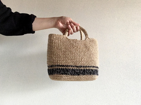 ハンドメイド 手編みの麻紐マルシェバッグ ネイビー かごバッグ