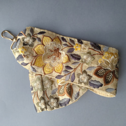 大人上品　インド刺繍リボンのバッグチャーム 5枚目の画像