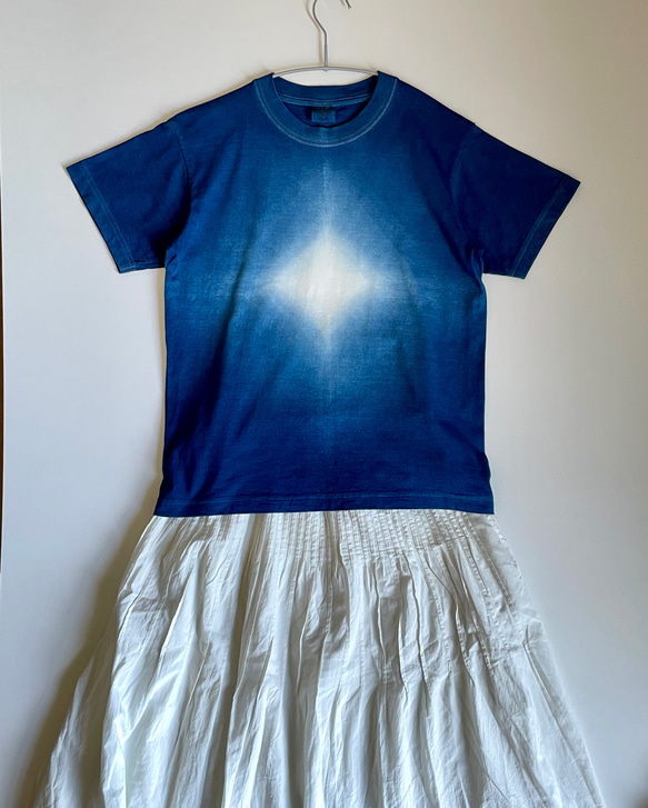 『星』 グラデーション Tシャツ 半袖 藍染 【受注制作】 8枚目の画像