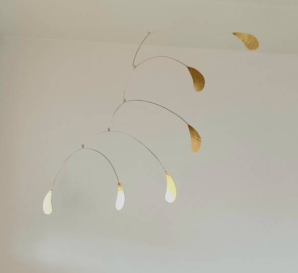 真鍮モビール【しずく】 5枚目の画像