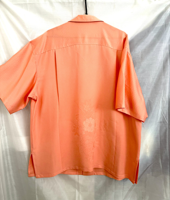 Kimonoのアロハシャツ　着物リメイクサイズLL 色無地地紋の美しい 3枚目の画像