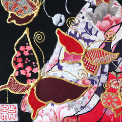 〈うたかた 極彩色 鳶尾〉着物 アートパネル〈UTAKATA Gokusaishiki ICHIHATSU〉 6枚目の画像