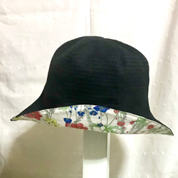 【チューリップハット】お散歩やレジャー、普段のお買い物にも活躍する折り畳める帽子　ブラック 3枚目の画像