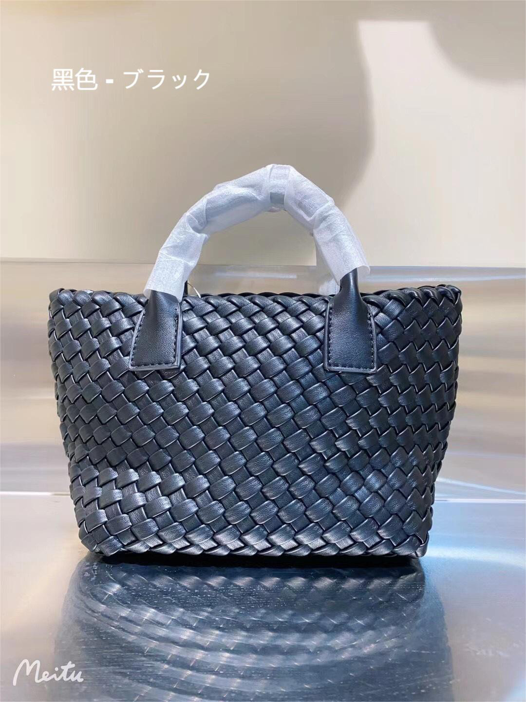 美品✨トリーバーチ　イントレチャート　編み込み　レザー　ロゴ　トート　ブラック