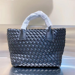 イントレチャートスタイルの】フレンチヴィンテージ編み込み