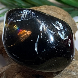 カンゴーム✨　レインボー　黒水晶　ケアンゴーム　原石　タンブル 1枚目の画像
