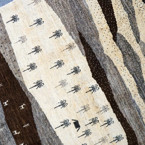 200×159cm【手織りペルシャギャッベ】アマレ族 ギャベ ペルシャ 200×159cm【手織りペルシャギャッベ】アマレ族 ギャベ ペルシャ