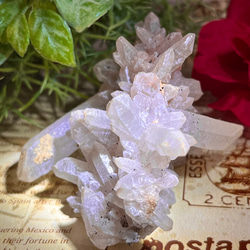 ヒマラヤ　マニカラン産　ピンク水晶  原石　クラスター　ダブルポイント 1枚目の画像