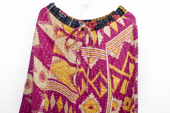 手縫いサリーパッチワークコットンスカート インド綿パッチワークスカート サリー糸刺繍スカート - トロピカルフラワー刺身刺繍 ク 2枚目の画像