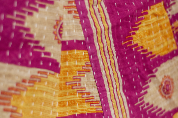 手縫いサリーパッチワークコットンスカート インド綿パッチワークスカート サリー糸刺繍スカート - トロピカルフラワー刺身刺繍 ク 13枚目の画像