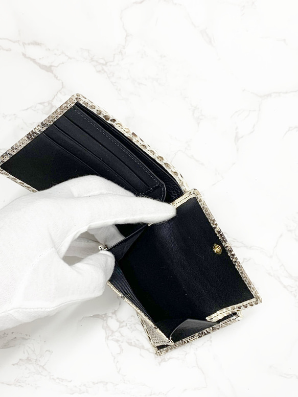 日本製　上質　パイソン　財布　ミドルウォレット　蛇革　札入れ　ダイヤモンドパイソン　エキゾチックレザー 9枚目の画像