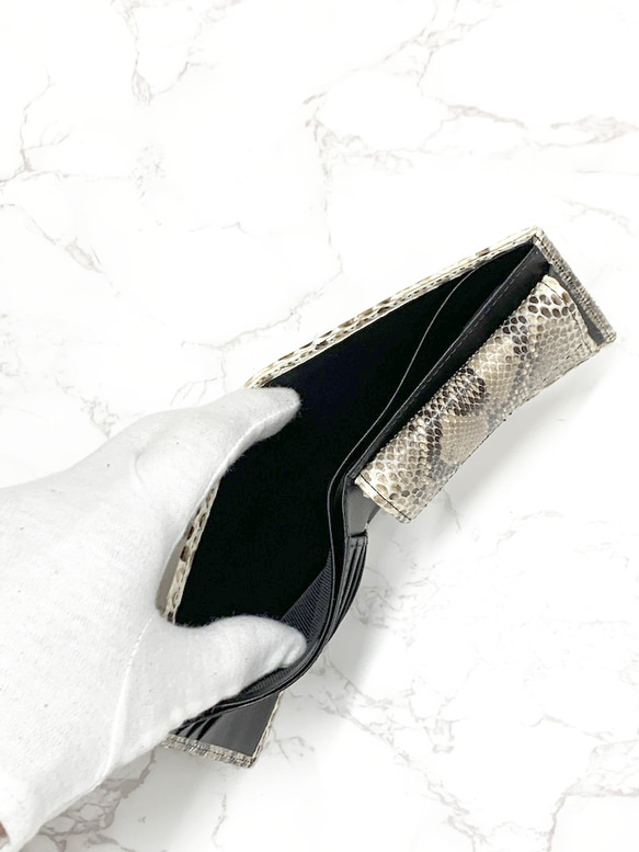 日本製　上質　パイソン　財布　ミドルウォレット　蛇革　札入れ　ダイヤモンドパイソン　エキゾチックレザー 4枚目の画像