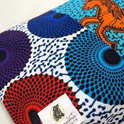 アフリカ布 青いお馬さんと波紋柄　大きなポーチ(大) 3枚目の画像