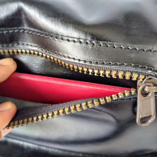 本革レザー】☆大容量☆Lサイズ☆男女兼用☆ダブルファスナー仕様