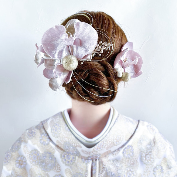 胡蝶蘭の髪飾り 成人式・結婚式・卒業式に ピンク 和風 和装 アーティフィシャルフラワー 4枚目の画像