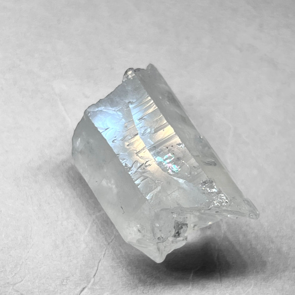 Thomas Gonzaga crystal/トマスゴンサガ産水晶原石 32：貫入水晶 ( レインボーあり ) 9枚目の画像