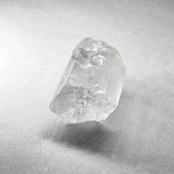 Thomas Gonzaga crystal/トマスゴンサガ産水晶原石 32：貫入水晶 ( レインボーあり ) 5枚目の画像