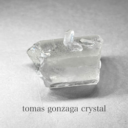 Thomas Gonzaga crystal/トマスゴンサガ産水晶原石 32：貫入水晶 ( レインボーあり ) 1枚目の画像