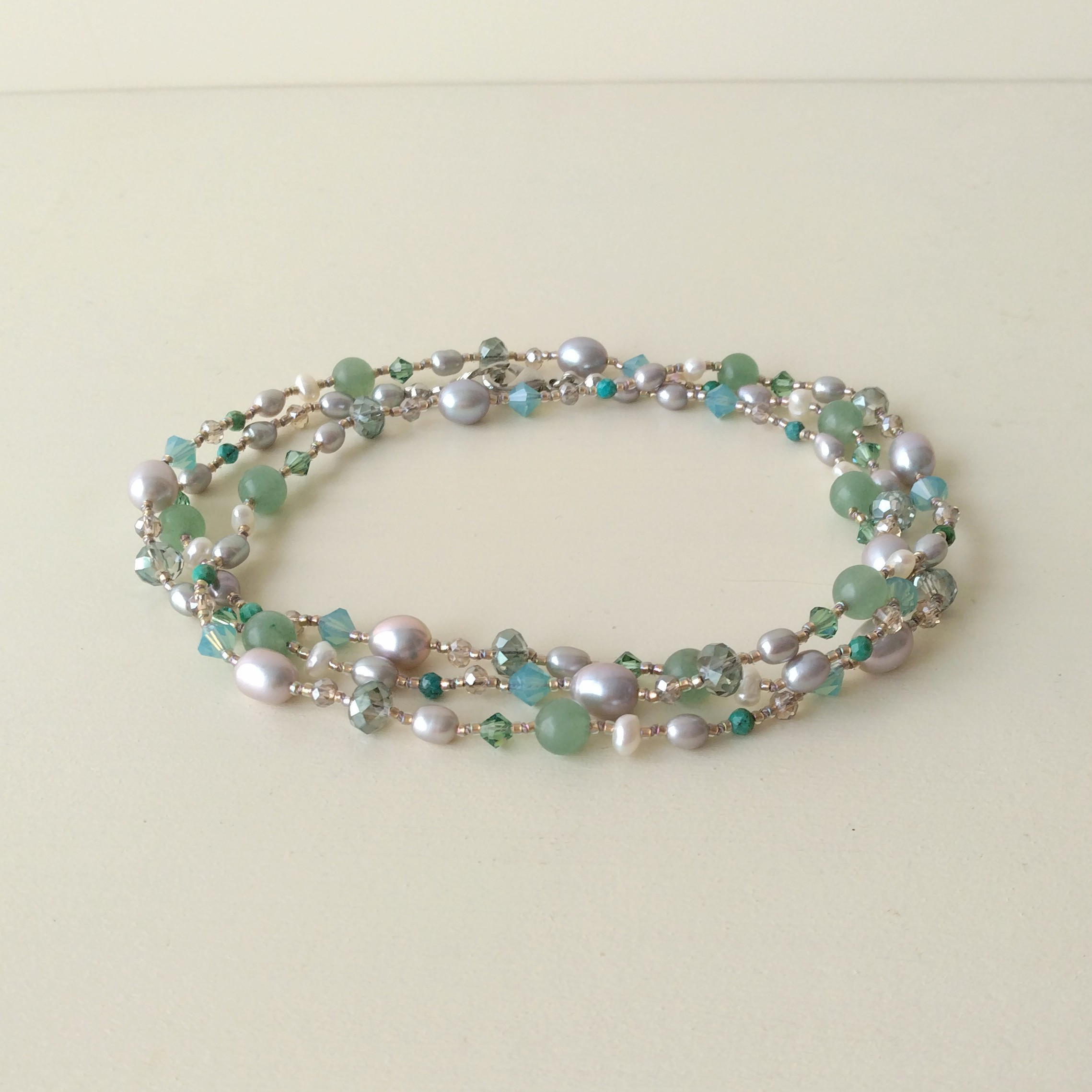 グリーンジェードミックスロングネックレス