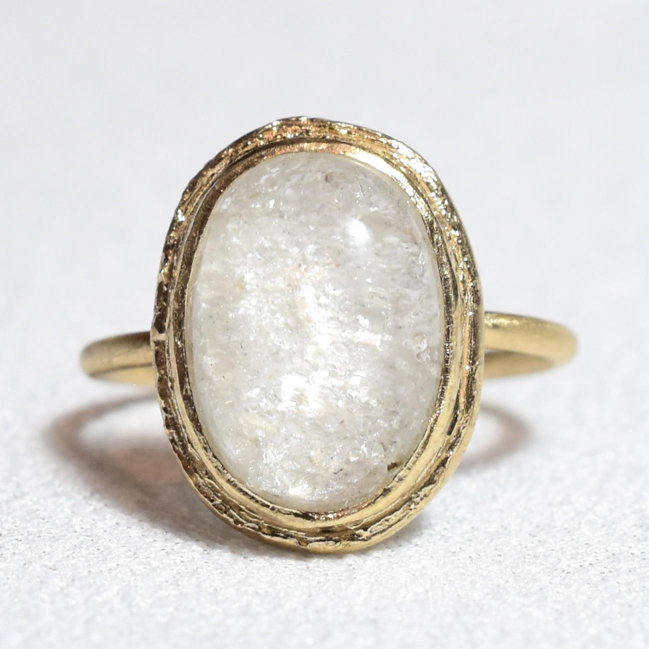 K10 White garden quartz