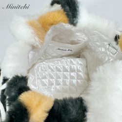 ぬいぐるみみたいな 香箱座りの三毛猫さん巾着バッグ　トート　ミニショルダー　ポシェット 猫雑貨　猫グッズ　リアル　 7枚目の画像
