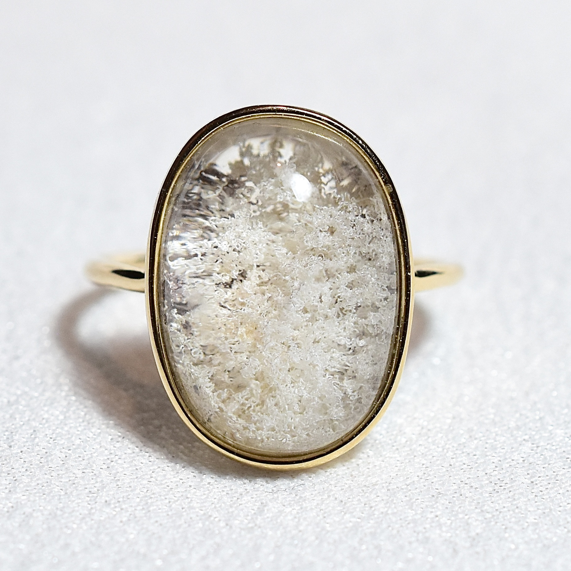 K10 White garden quartz