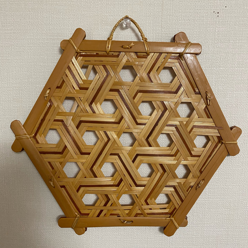 竹細工の額 書や絵 写真映え タペストリー 絵手紙掛け 六角形