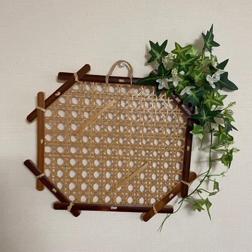 竹細工の額 書や絵 写真映え タペストリー 絵手紙掛け 八角形