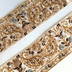 【*77cm】インド刺繍リボン ペイズリーベージュ　シルク 1枚目の画像