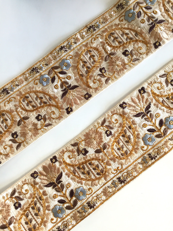 【*74cm】インド刺繍リボン ペイズリーベージュ　シルク 3枚目の画像