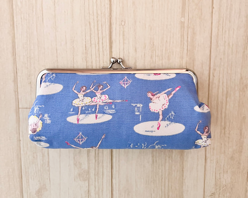 キャスキッドソン　ロンドンシーン　クリスマス　飴玉がま口財布 キャスキッドソン ロンドンシーン クリスマス 飴玉がま口財布 がま口